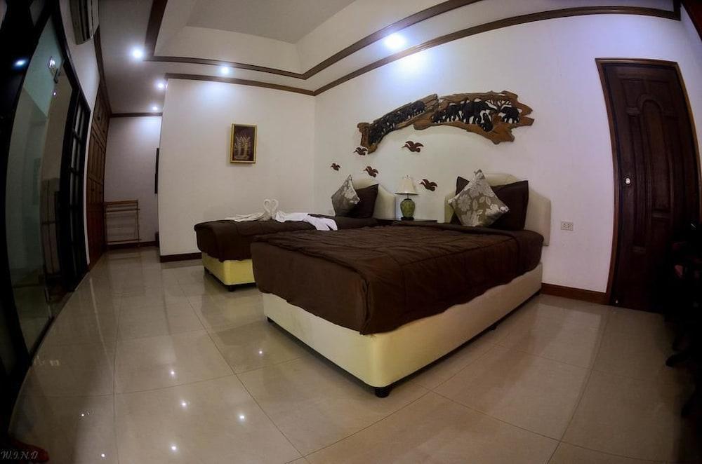 Chaiyo Resort Phuket Exterior foto